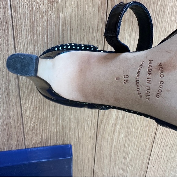 Italian open toe heels with crossover strap. Size 9.5, good condition - Picture 3 of 6